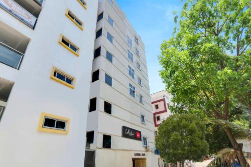 collection o bhagyalakshmi suites