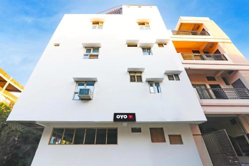 super hotel o super kalpna inn