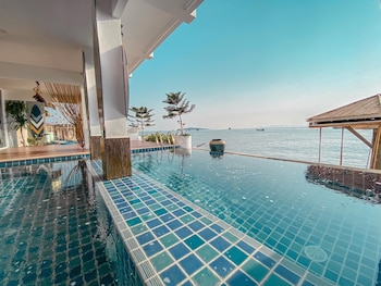 Baan Sailboat Beach Kohlarn,,3 star