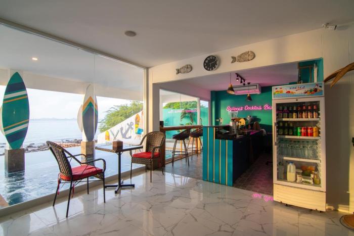 baan sailboat beach kohlarn