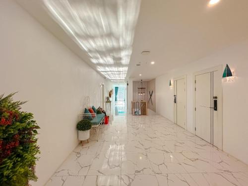 baan sailboat beach kohlarn