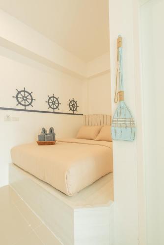 baan sailboat beach kohlarn