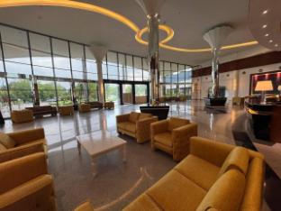 royal park hotel uniten