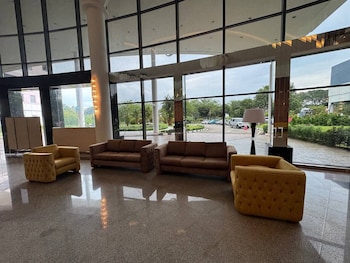 Royal Park Hotel @ Uniten,,4 star