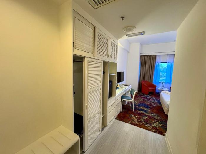 royal park hotel uniten