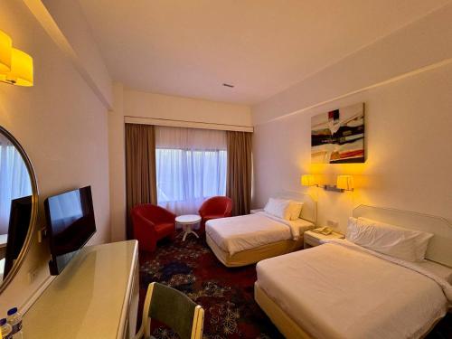 royal park hotel uniten