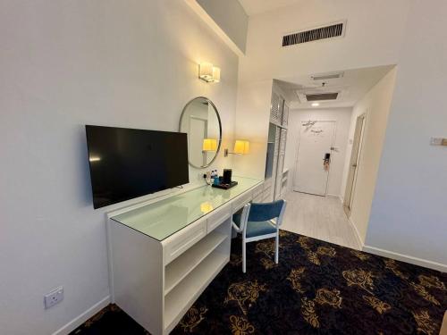 royal park hotel uniten