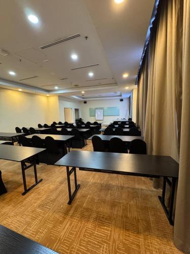 royal park hotel uniten
