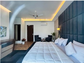 eminence the corbett