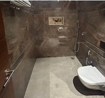 eminence the corbett