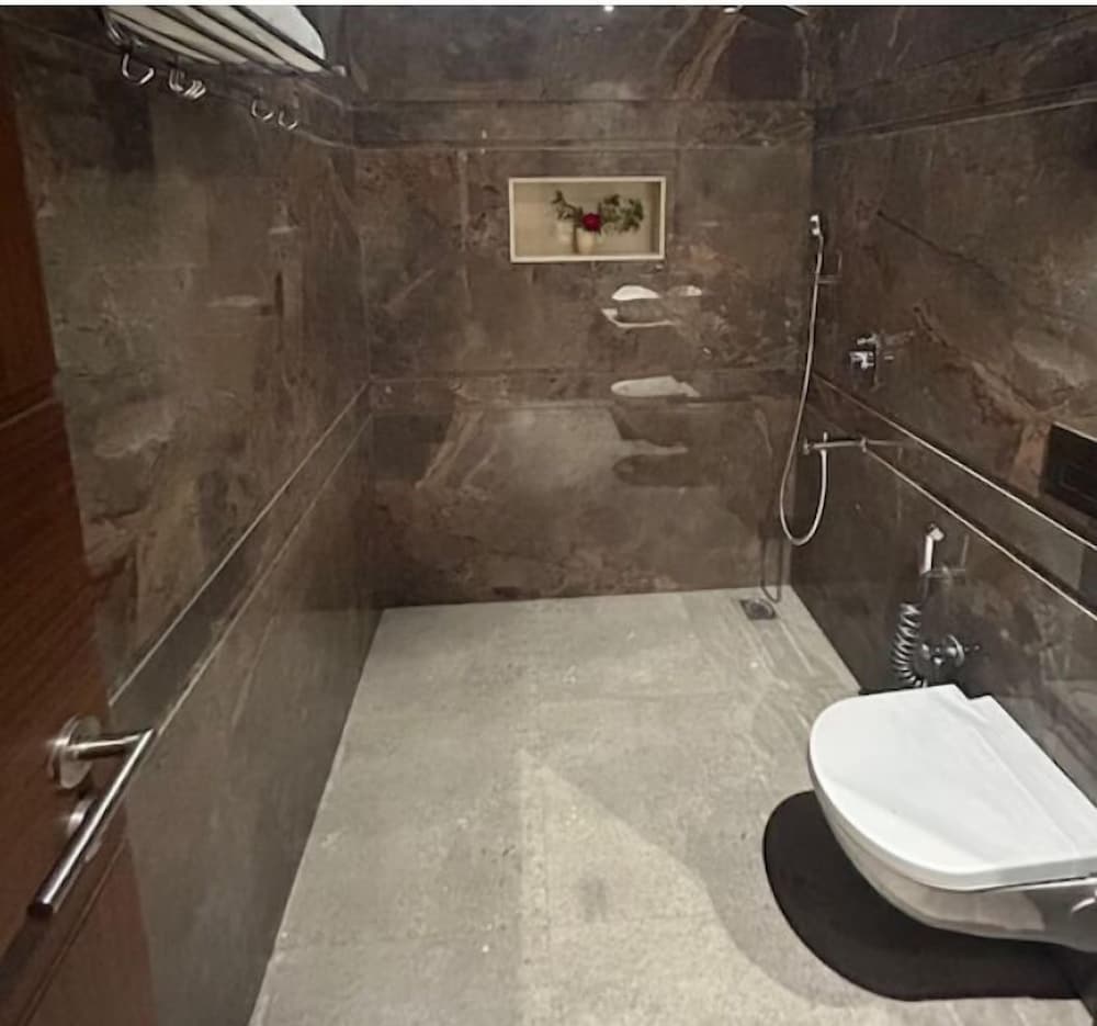 eminence the corbett