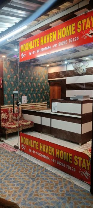 Moonlit Haven,,2 star