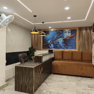 golden oak 5 minutes away from golden temple