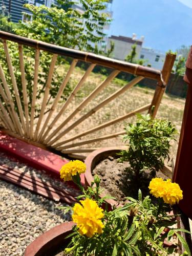 bamboo garden cottages and cafe