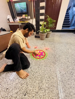 hotel aastha inn