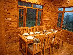 The Frozenfall Resort - Gulmarg,,4 star