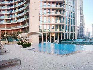 Brown Stone - Burj Khalifa Downtown Vista ,Sh Mohammed Bin Rashid Blvd - Downtown Dubai,5 star