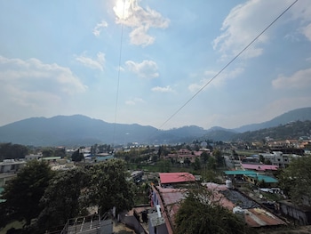 siddhi vinayak hotel and banquet