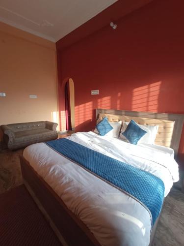 Siddhi Vinayak Hotel And Banquet,,3 star