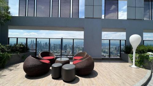 trion kl by yoursuperhost