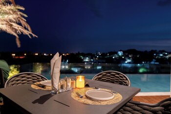 elite atoll serviced apartments