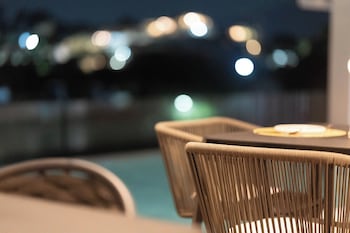 elite atoll serviced apartments