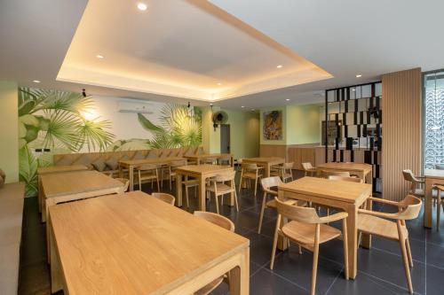 elite atoll serviced apartments