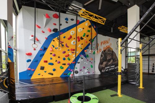 elite atoll serviced apartments