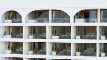 elite atoll beachfront hotel