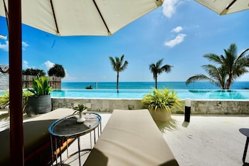 khanom