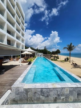 khanom
