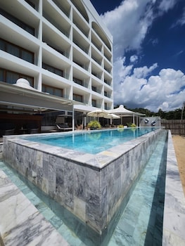 khanom