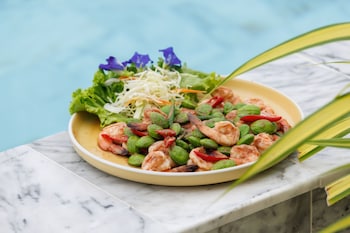 elite atoll beachfront hotel