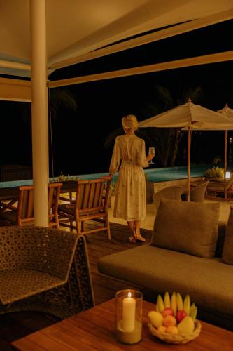 elite atoll beachfront hotel