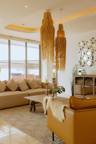 elite atoll beachfront hotel