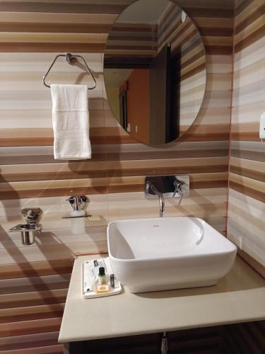 royal view residency