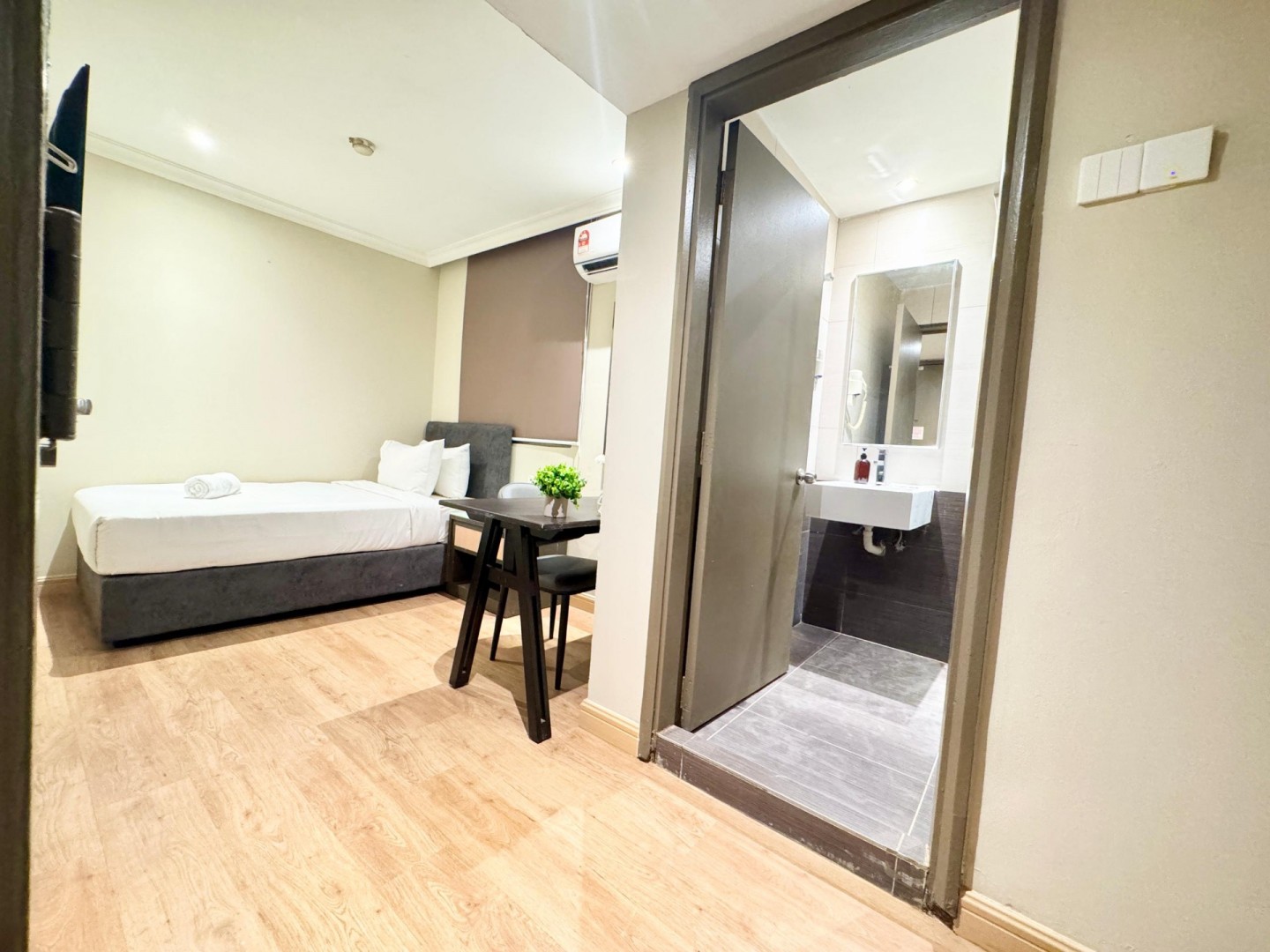 kingston hotel 6 changkat bukit bintang