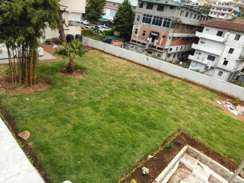 Arasan Residency,,5 star