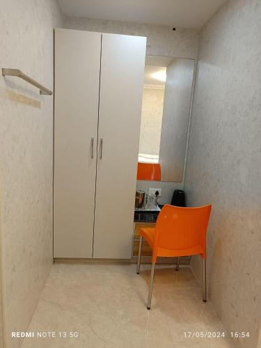 Arasan Residency,,5 star