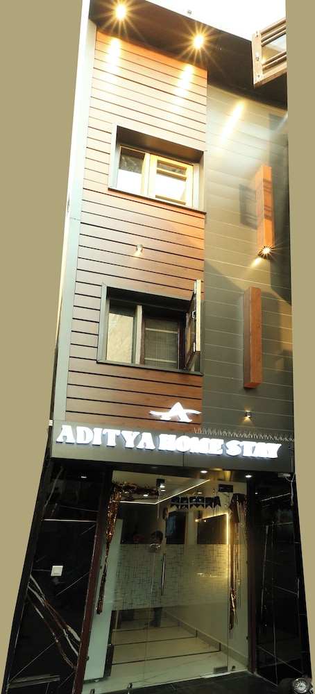 aditya home stay