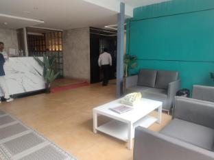 Hotel La Premier,,3 star