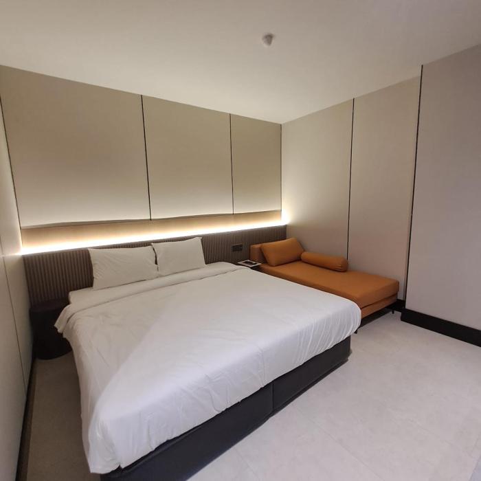 urban inn myra meranti