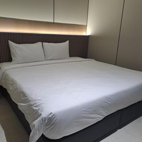 urban inn myra meranti