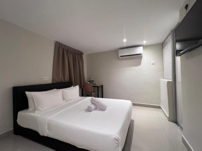 swing and pillows kajang selangor