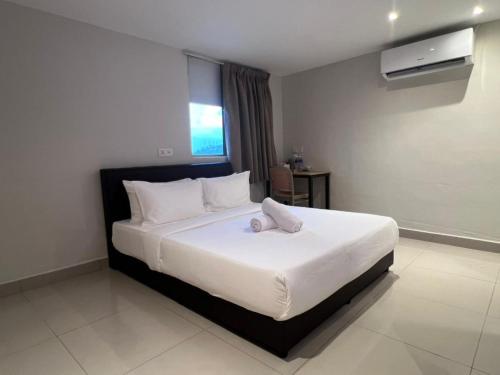 swing and pillows kajang selangor