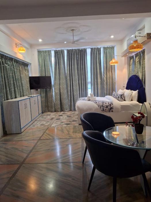 the neeraj ganga cottages