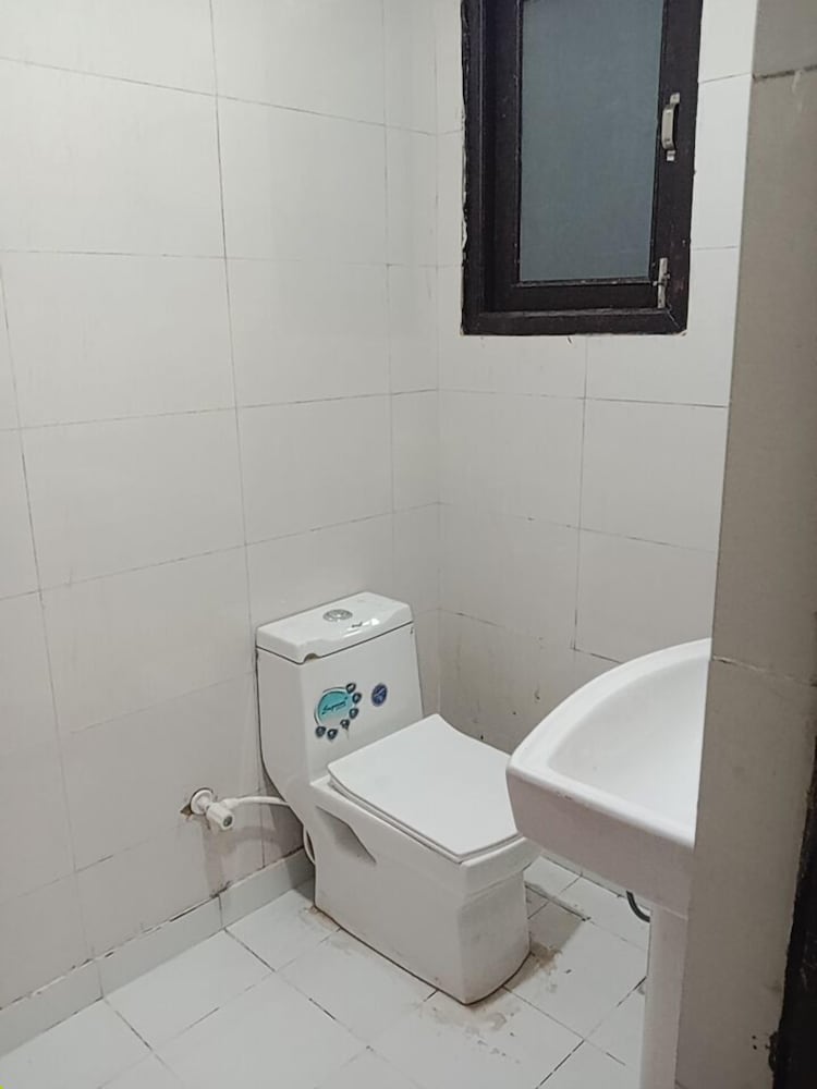 hotel soho sector 51 noida