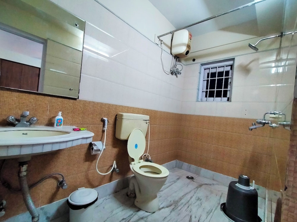 ashray the living entity