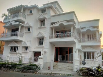 ashray the living entity