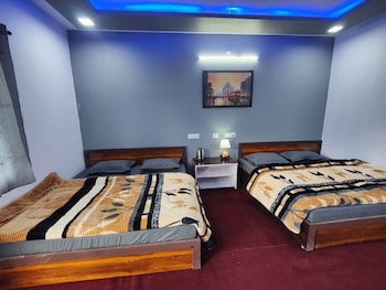 Triyuginarayan Maangal Resort,,3 star